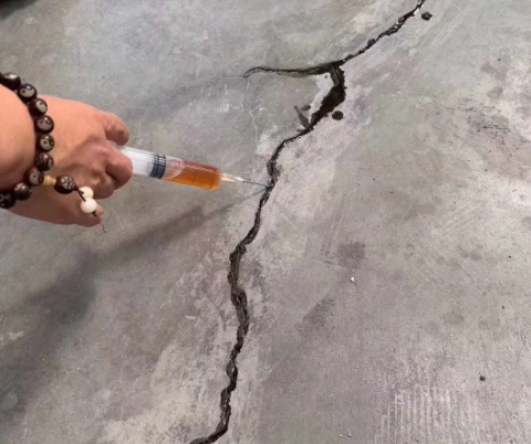 曲阜混凝土裂缝修补技术详解​